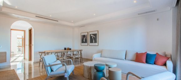 3 bedrooms Penthouse in Marbella, Spain No. 4756 24