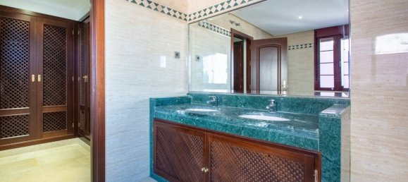 3 bedrooms Penthouse in Marbella, Spain No. 4756 20