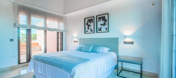 3 bedrooms Penthouse in Marbella, Spain No. 4756 15