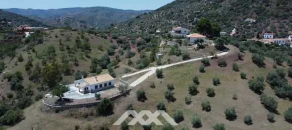 18 bedrooms House in Comares, Spain No. 58098 49