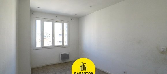 2 bedrooms Apartment in Marseille, France No. 336899 3