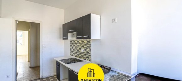 2 bedrooms Apartment in Marseille, France No. 336899 7