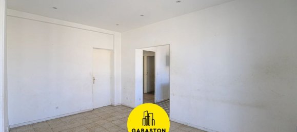 2 bedrooms Apartment in Marseille, France No. 336899 2