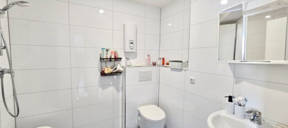 Moradia em banda de 11 divisões em Neuwied, Germany N.º 59075 9