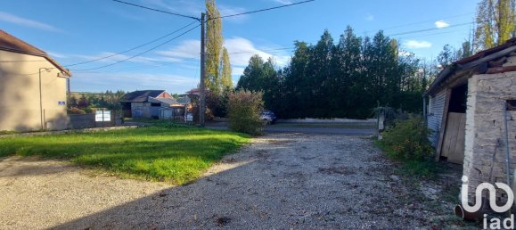 2 Schlafzimmer Haus in Saint-Usage, France, Nr. 74353 3