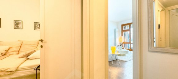 Квартира с 2 комнатами в Стреза, Италия № 111618 12