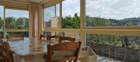 2 bedrooms House in Mayenne, France No. 357671 3