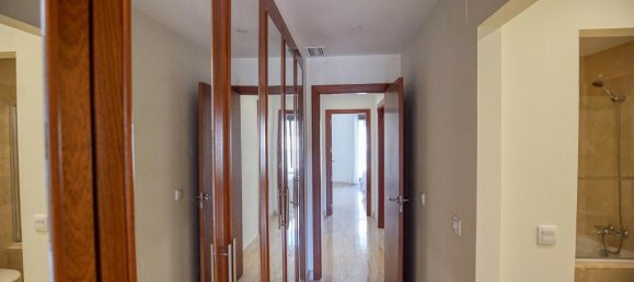 Apartamento T2 em Estepona, Spain N.º 46085 9