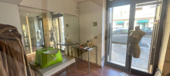 عقار تجاري في Bari, Italy 18متر مربع رقم 18264 2