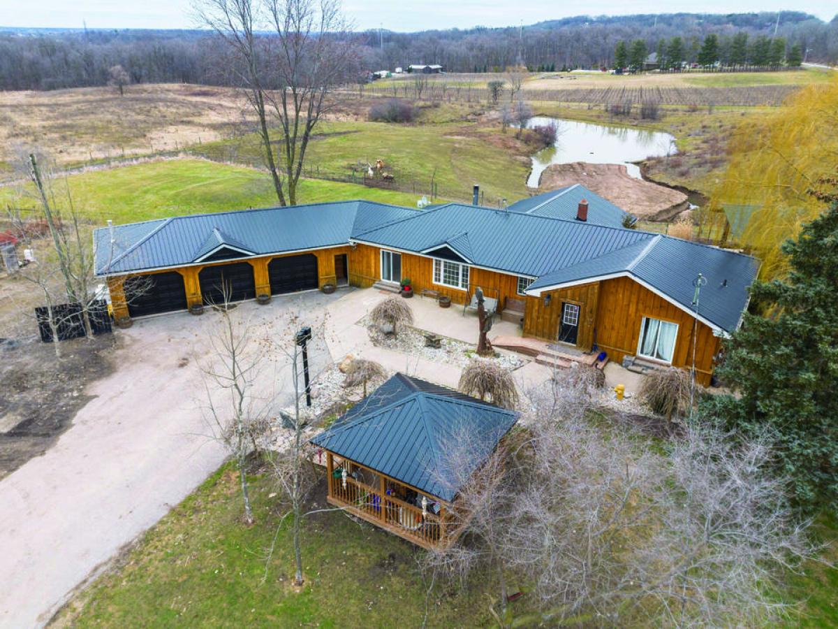 5 bedrooms House in Niagara-on-the-Lake, Canada No. 930