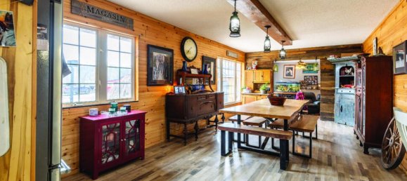 5 bedrooms House in Niagara-on-the-Lake, Canada No. 930 12