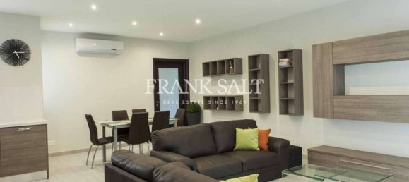 Пентхаус с 2 спальнями в Айнсилем, Мальта № 5580 3