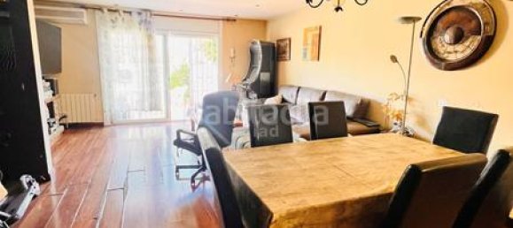 Adosado de 4 dormitorios en Cubelles, Spain No. 135558 3