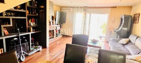 Adosado de 4 dormitorios en Cubelles, Spain No. 135558 4