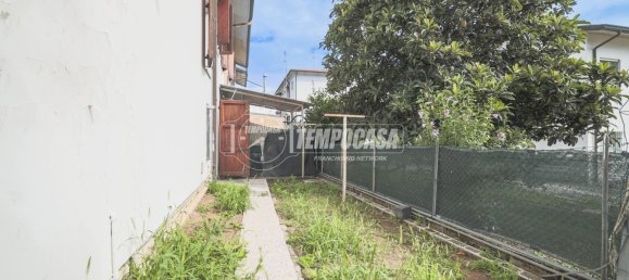5 rooms House in Ravenna, Italy No. 305137 11