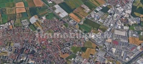 Edificio de 1 habitación en Dalmine, Italy No. 264143 20