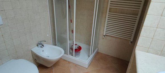 3 rooms Apartment in San Benedetto del Tronto, Italy No. 199297 5