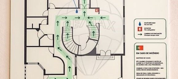 439m² Building in Setubal, Portugal No. 54345 39