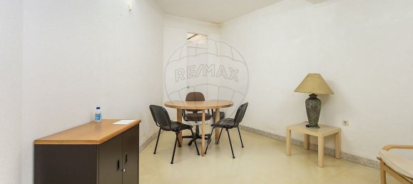 439m² Building in Setubal, Portugal No. 54345 25