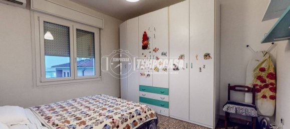 2 bedrooms Apartment in Sassuolo, Italy No. 374754 15