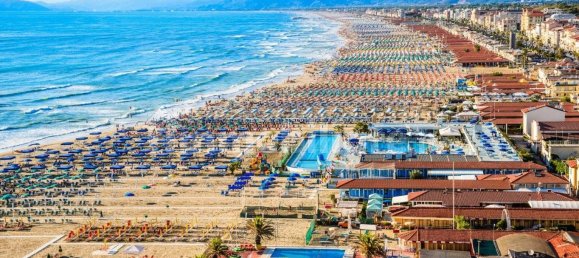 7 Schlafzimmer Villa in Forte dei Marmi, Italy, Nr. 69940 24