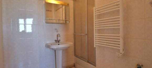 Квартира с 2 спальнями в Ла Шапель-Сен-Люк, Франция № 266042 9