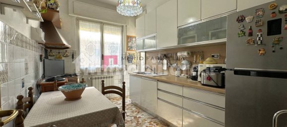 2 Schlafzimmer Wohnung in Genoa, Italy, Nr. 329861 7