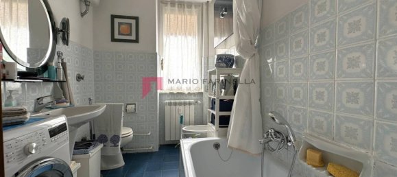 2 Schlafzimmer Wohnung in Genoa, Italy, Nr. 329861 6