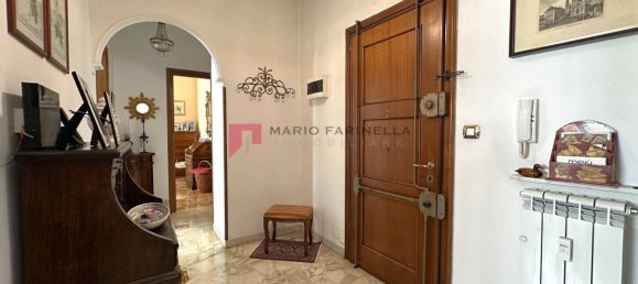 2 Schlafzimmer Wohnung in Genoa, Italy, Nr. 329861 14