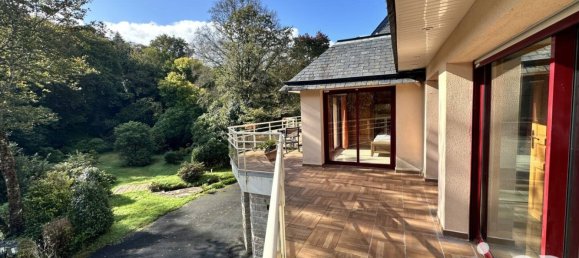 5 bedrooms House in Quimper, France No. 205119 4