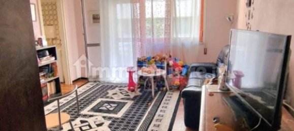 1 bedroom Apartment in Ferrara, Italy No. 137145 3