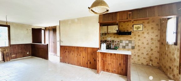 Casa de 3 dormitorios en Chambon-la-Foret, France No. 245333 2