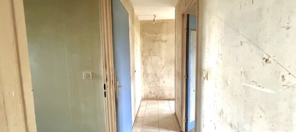 Casa de 3 dormitorios en Chambon-la-Foret, France No. 245333 3