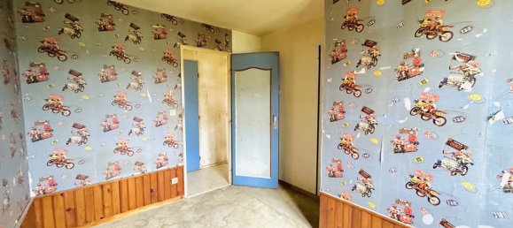 Casa de 3 dormitorios en Chambon-la-Foret, France No. 245333 5