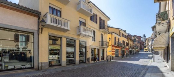 2 bedrooms Apartment in Chieri, Italy No. 259801 23