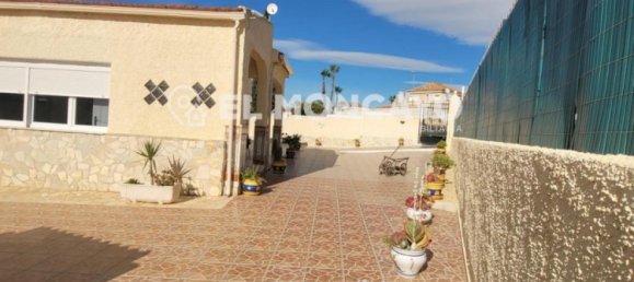 3 غرف نوم فيلا في San Fulgencio, Spain رقم 291349 12