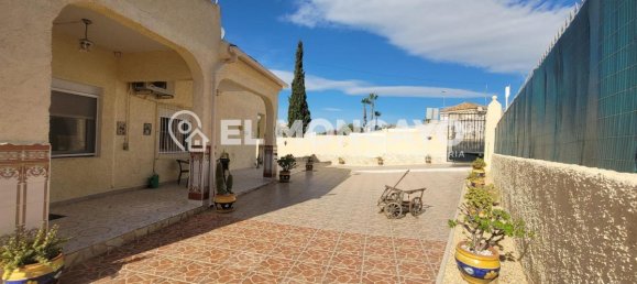 3 غرف نوم فيلا في San Fulgencio, Spain رقم 291349 8