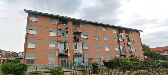 4 rooms Apartment in Carmagnola, Italy No. 49884 6