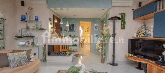 3 Schlafzimmer Wohnung in Beinasco, Italy, Nr. 313213 6