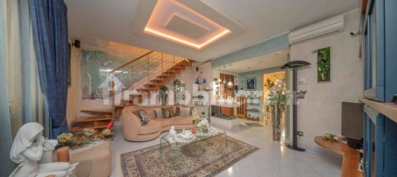 3 Schlafzimmer Wohnung in Beinasco, Italy, Nr. 313213 8