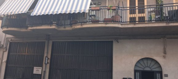 5 bedrooms Apartment in Adrano, Italy No. 317661 20