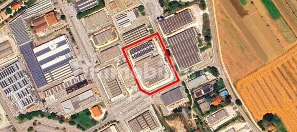 Armazém de 5 divisões em Montecassiano, Italy N.º 78950 25