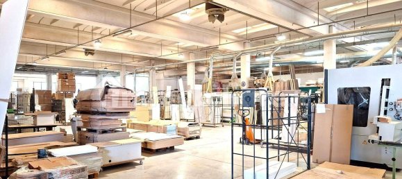 Armazém de 5 divisões em Montecassiano, Italy N.º 78950 19