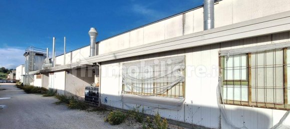 Armazém de 5 divisões em Montecassiano, Italy N.º 78950 6