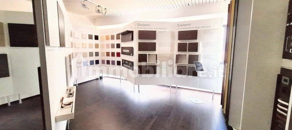 Armazém de 5 divisões em Montecassiano, Italy N.º 78950 4