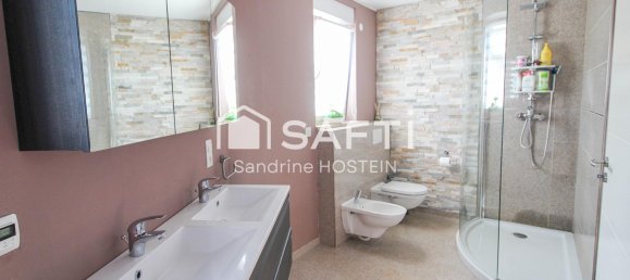 Дом с 3 спальнями в Вильрюпт, Франция № 237073 12