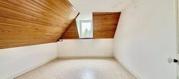 6 bedrooms House in Chartres, France No. 157706 13