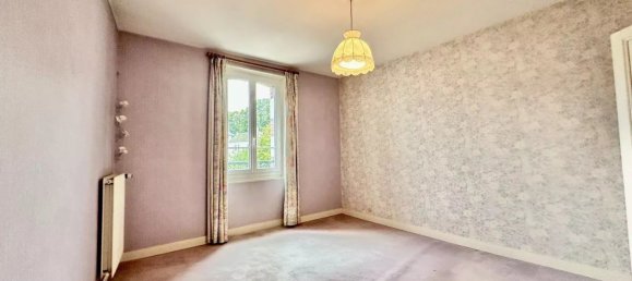 6 bedrooms House in Chartres, France No. 157706 6