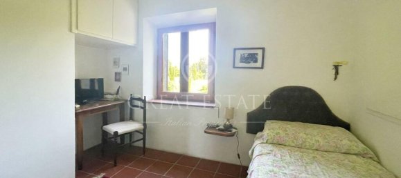 4 Schlafzimmer Haus in Radicofani, Italy, Nr. 178543 17