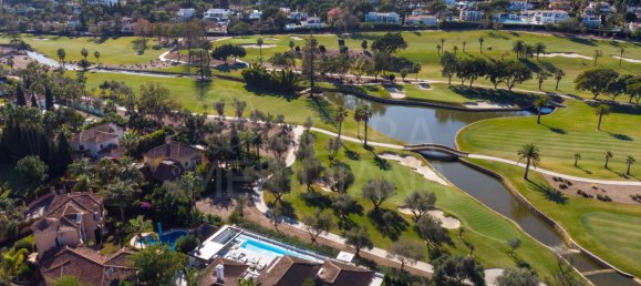 5 bedrooms Villa in Marbella, Spain No. 96711 31